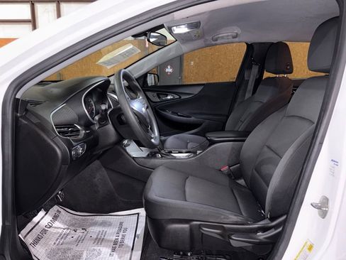 Used 2017 Chevrolet Malibu LS image 10