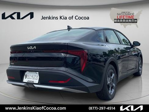 New 2026 Kia K4 FWD image 5