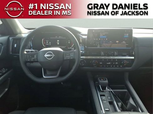 New 2026 Nissan Pathfinder SL w/ Cargo Package FWD image 10