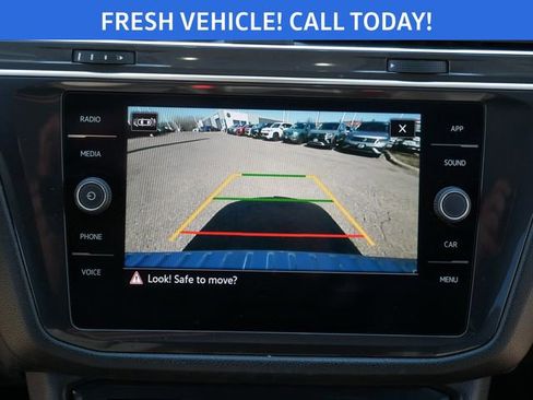 Certified 2023 Volkswagen Tiguan SE image 29