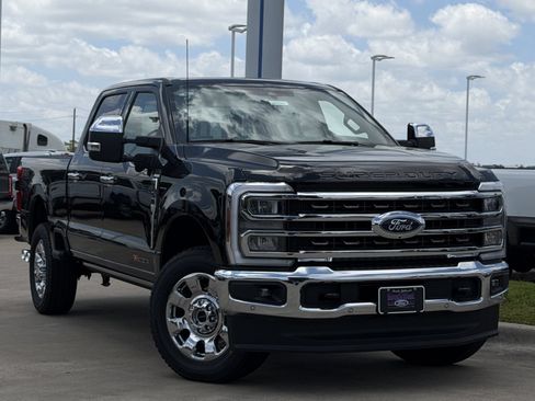 New 2026 Ford F250 King Ranch w/ Chrome Package AWD/4WD image 2