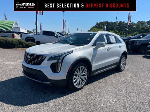 Used 2023 Cadillac XT4 Premium Luxury w/ Driver Assist Package AWD/4WD image 1
