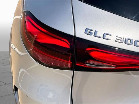 Used 2023 Mercedes-Benz GLC 300 image 29