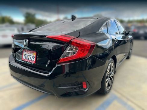 Used 2016 Honda Civic EX-T image 6