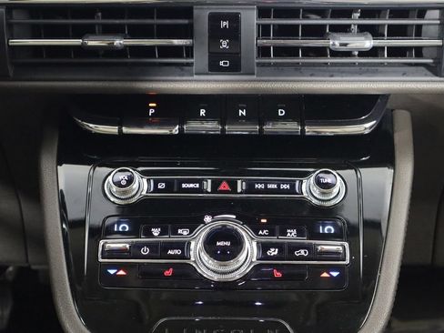 Used 2020 Lincoln Corsair FWD image 27