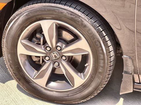 Used 2020 Honda Odyssey Touring image 9