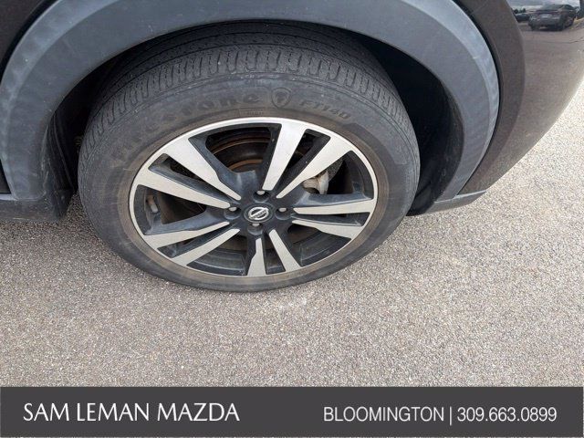 Used 2019 Nissan Kicks SV FWD image 10