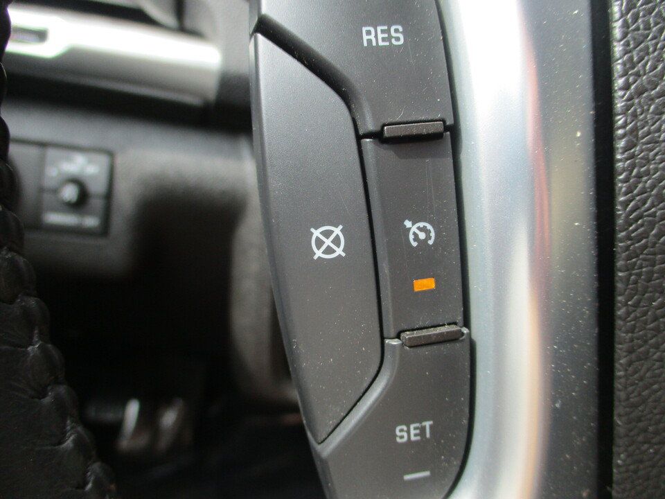 Used 2015 GMC Acadia SLE AWD/4WD image 35
