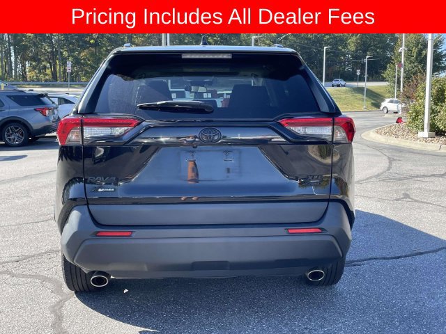 Used 2023 Toyota RAV4 XLE w/ Convenience Package AWD/4WD image 4