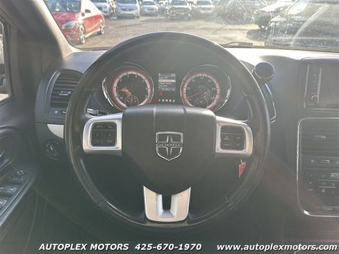 Used 2019 Dodge Grand Caravan GT image 15