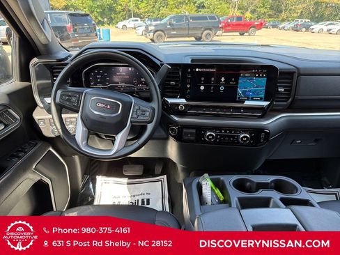 Used 2025 GMC Sierra 1500 SLT AWD/4WD image 31