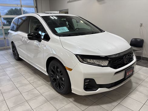 New 2026 Honda Odyssey Sport-L image 5