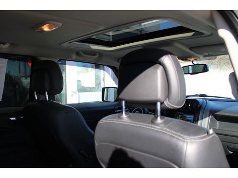 Used 2016 Jeep Patriot High Altitude image 25