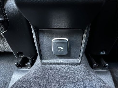 Used 2024 Jeep Compass Limited image 15