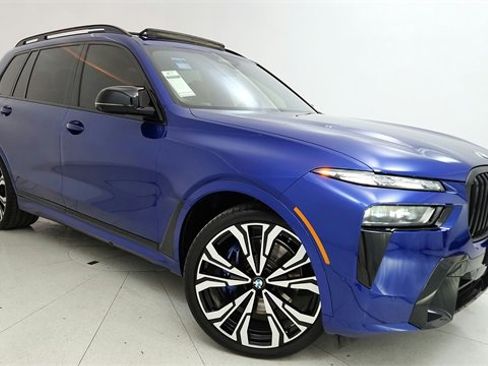 Used 2025 BMW X7 M60i image 25