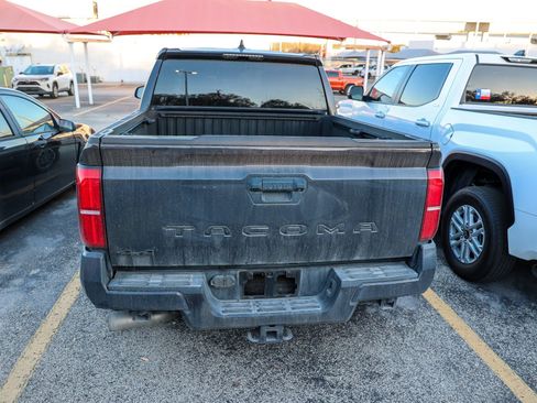 Certified 2024 Toyota Tacoma TRD Sport image 10