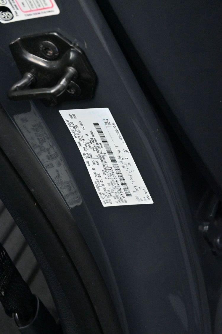 Used 2021 Ford F250 Lariat w/ Lariat Value Package AWD/4WD image 41