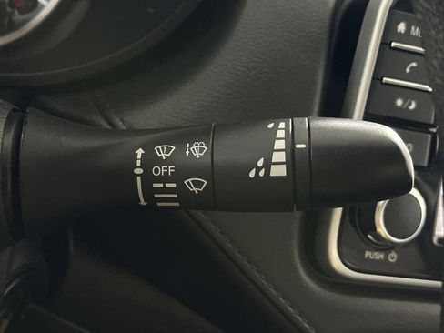 Used 2024 Nissan Versa S image 27