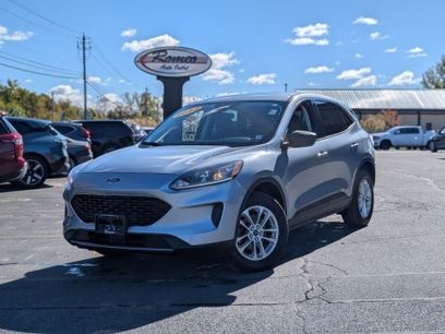 Used 2022 Ford Escape SE w/ Convenience Package