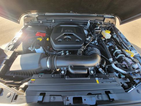 New 2025 Jeep Wrangler Sport S image 34