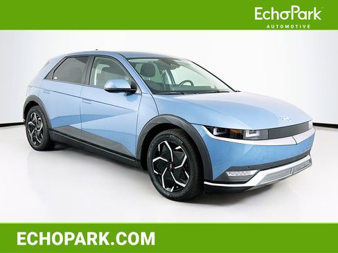 Used 2024 Hyundai Ioniq 5 SEL image 1