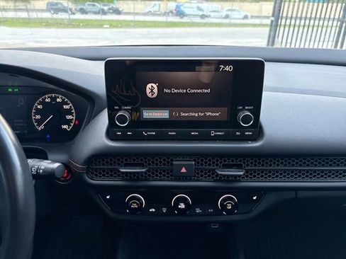 Used 2023 Honda HR-V Sport image 12