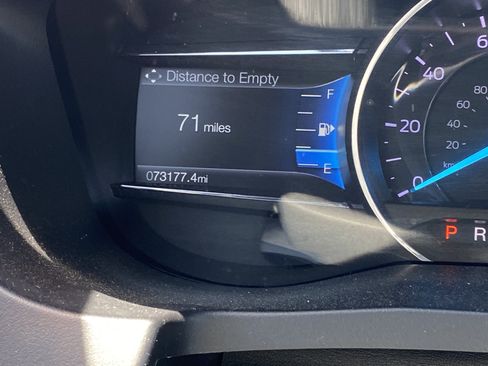 Used 2018 Ford Explorer XLT w/ Equipment Group 202A FWD image 14