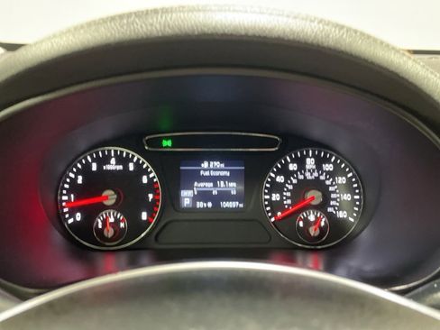 Used 2020 Kia Sorento LX image 26