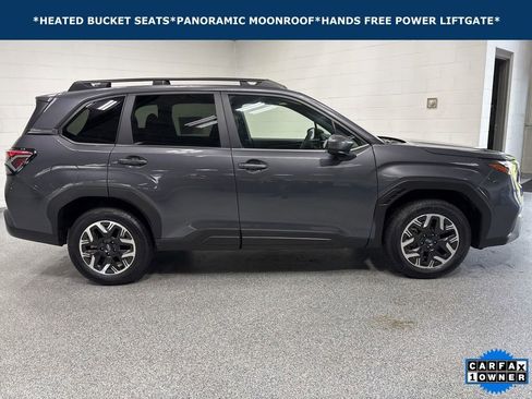 Used 2025 Subaru Forester Premium AWD/4WD image 8