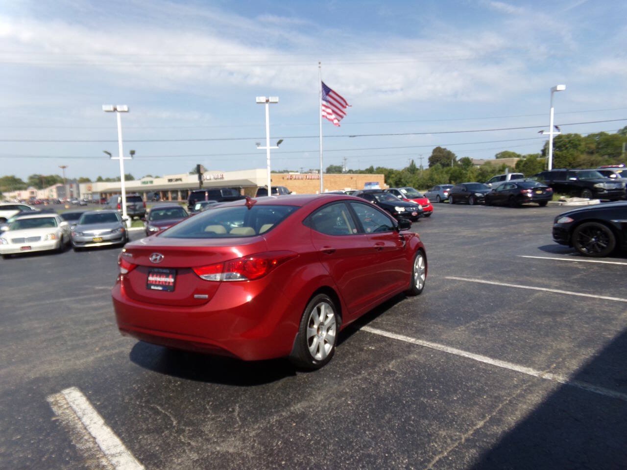 Used 2013 Hyundai Elantra Limited FWD image 6