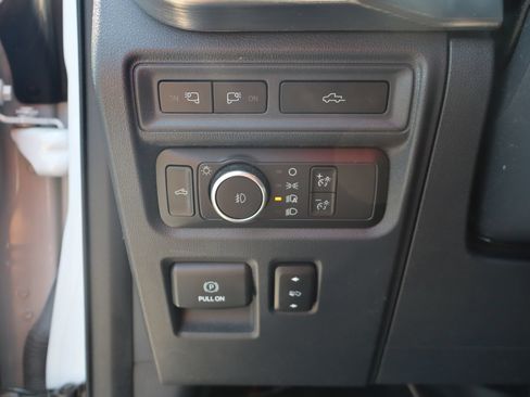 Used 2022 Ford F150 Lariat w/ Equipment Group 502A High AWD/4WD image 15