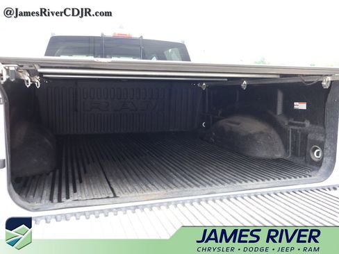 Used 2023 RAM 1500 Big Horn AWD/4WD image 15