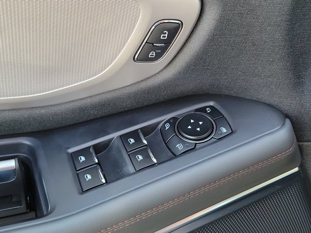 Certified 2025 Ford Expedition Active AWD/4WD image 14