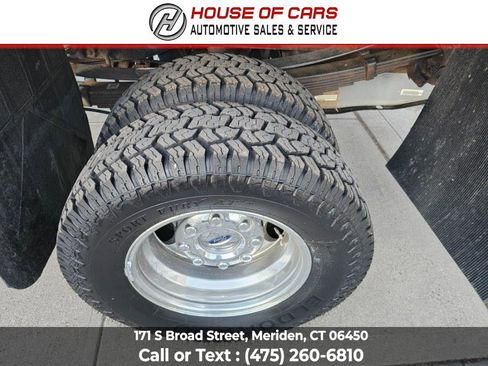 Used 2015 Ford F350 XLT w/ XLT Interior Package image 18