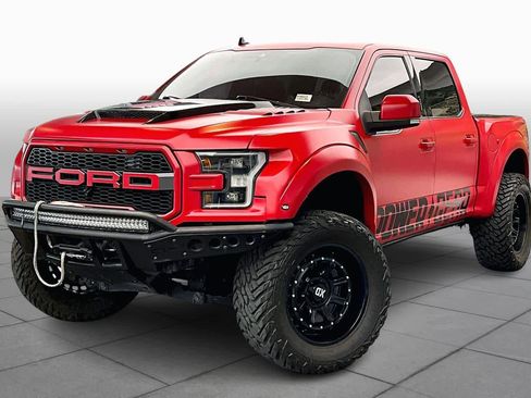 Used 2019 Ford F150 Raptor w/ Equipment Group 802A Luxury image 2