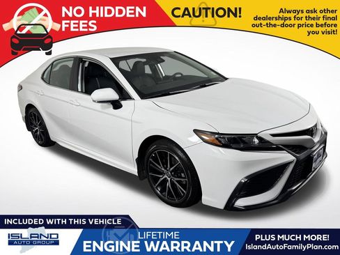 Certified 2024 Toyota Camry SE w/ Cold Weather Package FWD image 1