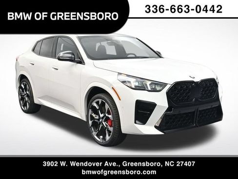 New 2026 BMW X2 xDrive28i w/ Technology Package AWD/4WD image 1