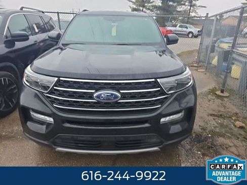 Used 2020 Ford Explorer XLT w/ Equipment Group 202A image 6