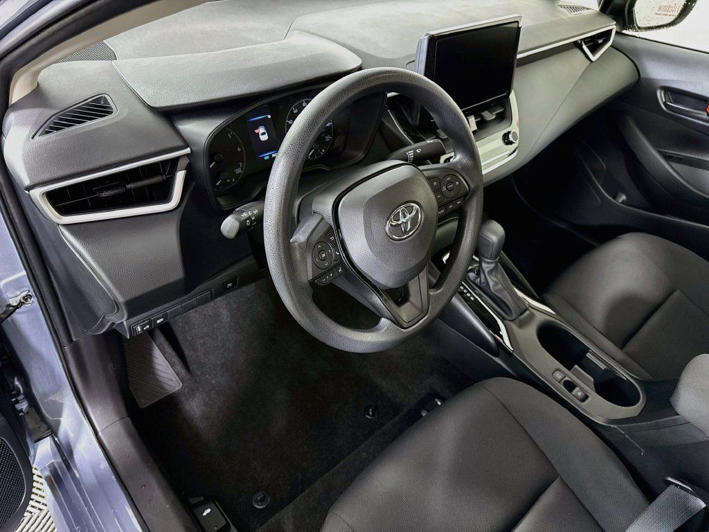 Certified 2025 Toyota Corolla LE AWD/4WD image 17