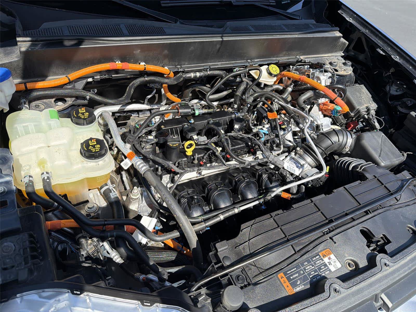 Used 2022 Ford Maverick Lariat w/ Lariat Luxury Package FWD image 10