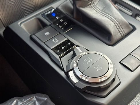 New 2026 Toyota Tacoma SR5 image 31