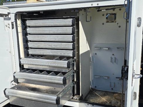 Used 2020 Ford F550 4x4 SuperCab Super Duty image 20