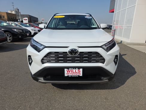 Used 2025 Toyota RAV4 Limited w/ Weather Package AWD/4WD image 5