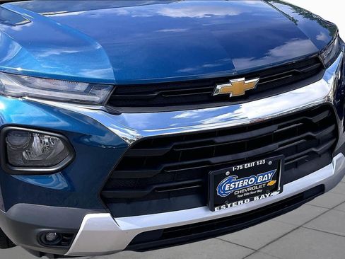 Used 2021 Chevrolet TrailBlazer LT w/ Convenience Package FWD image 29