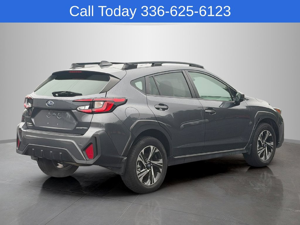 Used 2024 Subaru Crosstrek 2.0i Premium AWD/4WD image 5