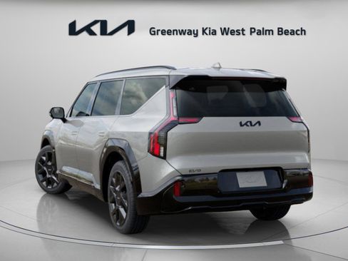 New 2026 Kia EV9 Land w/ Nightfall Edition Package image 4