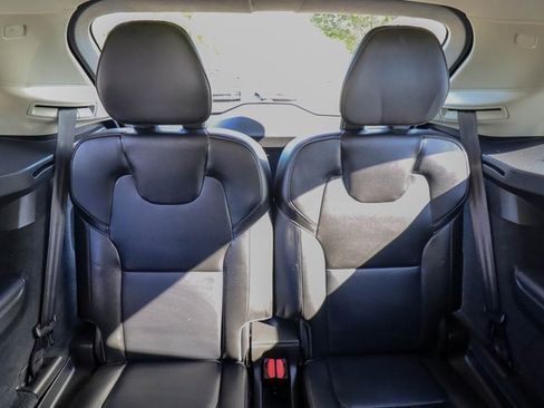 Used 2020 Volvo XC90 T5 Momentum w/ Protection Package image 58
