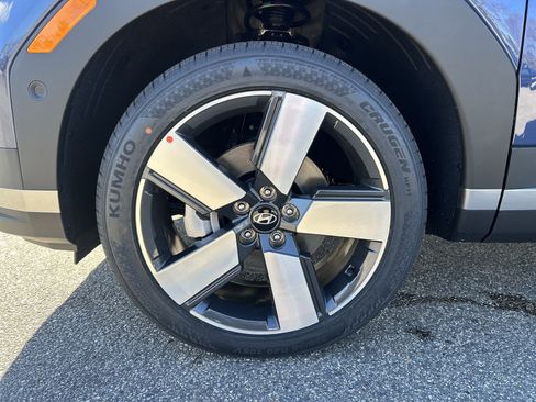 New 2026 Hyundai Santa Fe Limited image 11