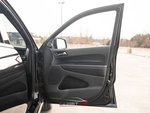 Used 2022 Dodge Durango R/T w/ Tow 'N Go Package AWD/4WD image 40