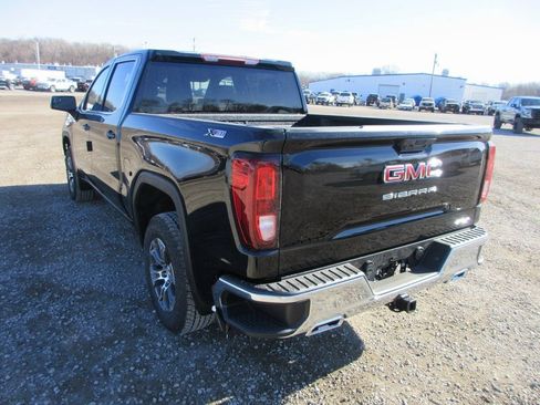 New 2026 GMC Sierra 1500 SLE AWD/4WD image 10